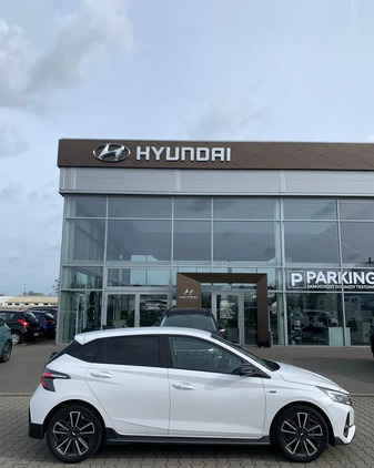 Hyundai i20 cena 83900 przebieg: 30000, rok produkcji 2022 z Wolbórz małe 92